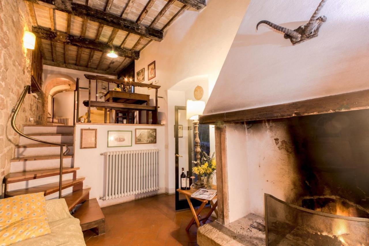 Villa Pieve Di Caminino Historic Farm à Podere Caminino Extérieur photo